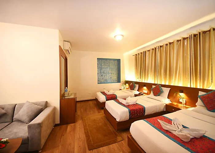 Amaryllis Hotel 3*